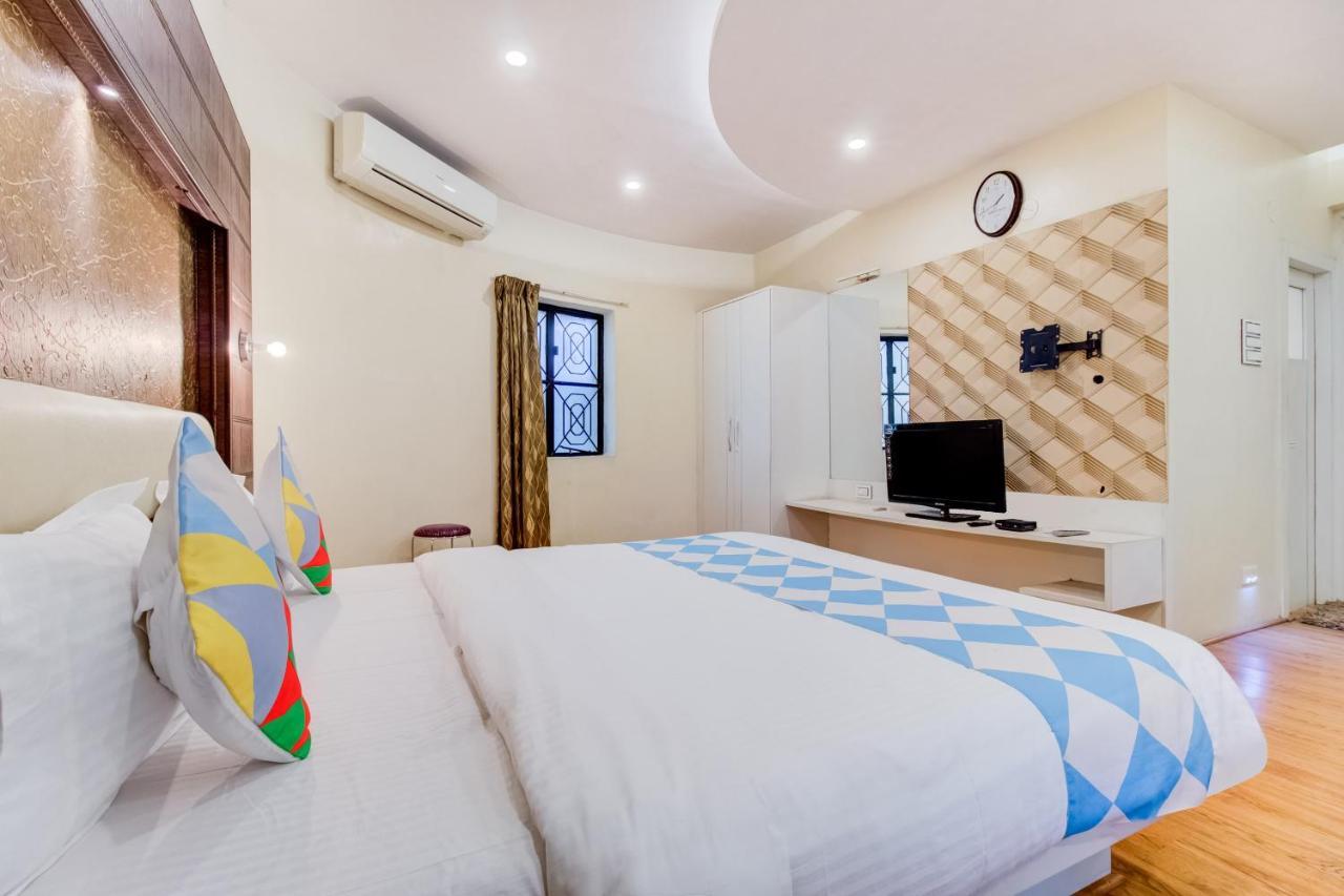Hotel Tapovan Нашик Екстер'єр фото