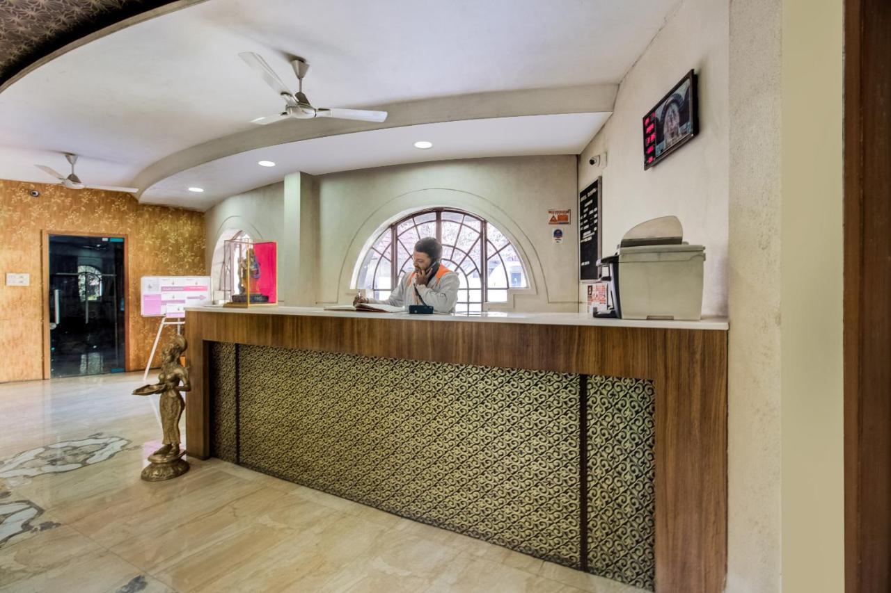 Hotel Tapovan Нашик Екстер'єр фото